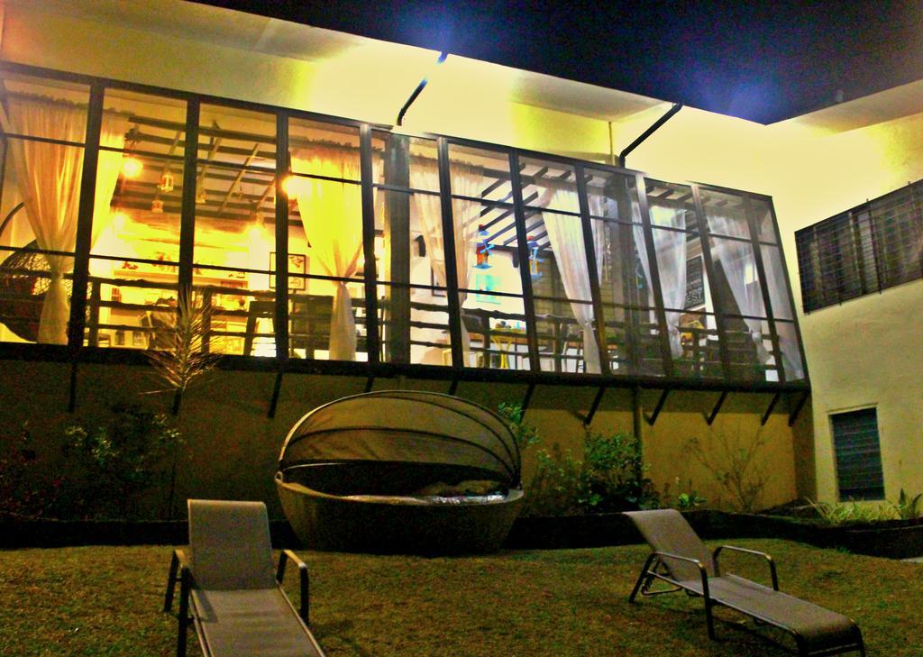 Tagaytay Garden Budgetel - City Center Tagaytay City Extérieur photo